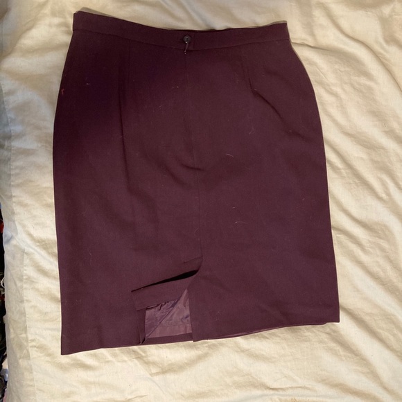 Mark Alexander 100% wool skirt - Picture 2 of 3